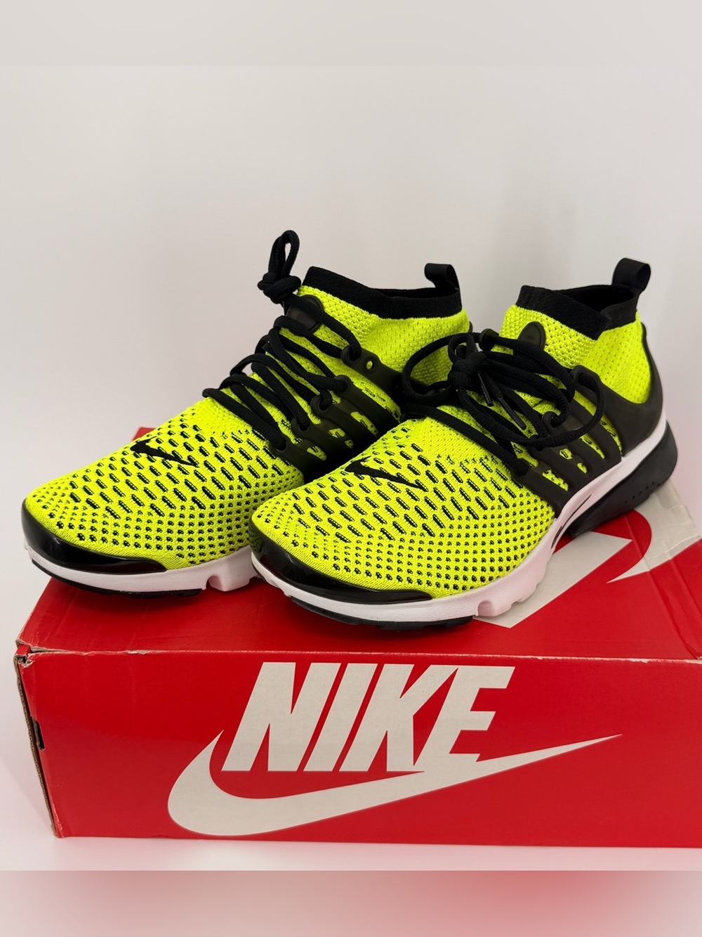 Nike Air Presto Flyknit Ultra Volt 835570-701 Men’s 9.5 2016 OG Box